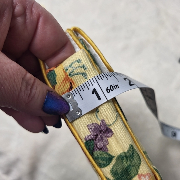 Vintage Galante Studios Yellow Floral Makeup Bag/Clutch. - Picture 13 of 13